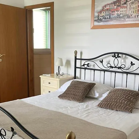 شقة Amaris - With Sea View & Heated Swimming Pool At Ciovo تروغير