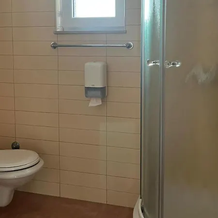 Apartament Amaris - With Sea View & Heated Swimming Pool At Ciovo Trogir